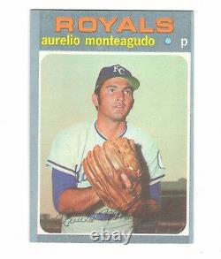 1971 Topps Basebal # 129 Aurelio Monteagudo Blackless Very Rare