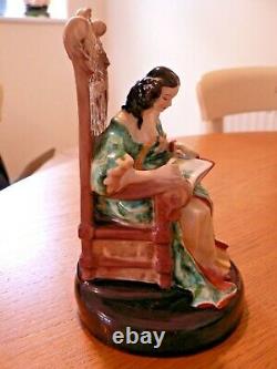 A Lovely Very Rare Royal Doulton Hn 2055 The Leisure Hour Figure