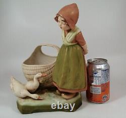 A Royal Dux, Dutch girl figurine, c. 1918, very rare