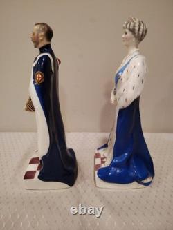 ATG Very Rare Pair Royal Worcester Figurine Queen Mary King George Limit Edition
