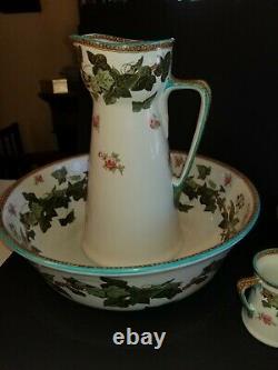 Antique Royal Doulton Chamber Set Complete Ivy and Rose pattern. Very Rare