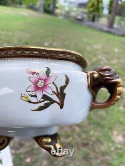 Antique Vase porcelain (gravy boat)England Royal Worcester 1883. Very rare style