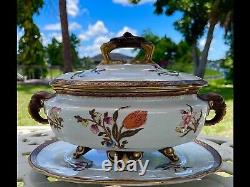 Antique Vase porcelain (gravy boat)England Royal Worcester 1883. Very rare style