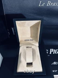 Audemars Piguet Royal Oak AP Watch Steel Box & Display VERY RARE COLLECTIBLE
