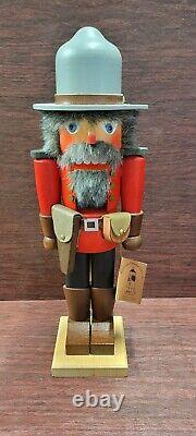 Christian Ulbricht Collector's Club Royal Canadian Mountie Nutcracker Very Rare