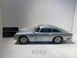 Chrono 118 Aston Martin Db5 James Bond Casino Royale Goldfinger Very Rare