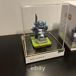 Clash Royale MINI PEKKA Figure with Case Authentic SUPERCELL Very Rare NEW