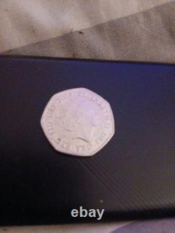 Elizabeth II 50p Fifty Pence Coin royal coat of arm's very rare