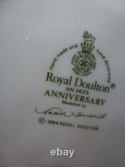 Flawless 1994 Royal Doulton Anniversary Figurine HN3625 VERY RARE! HARD TO FIND