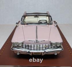 GLM 143 1960 Imperial Crown Convertible Dawn Mauve/White VERY RARE 60 PIECES
