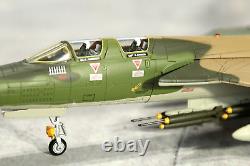 Hobby Master Republic F-105F/G Thunderchief Takhli Royal Thai AFB 172 VERY RARE