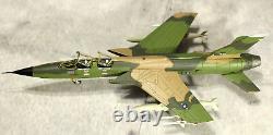 Hobby Master Republic F-105F/G Thunderchief Takhli Royal Thai AFB 172 VERY RARE