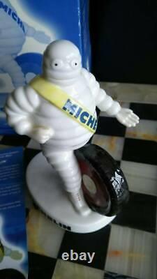 Michelin Bibendum Royal Doulton Ceramic figurine Limited to 2000 Very Rare! 2003