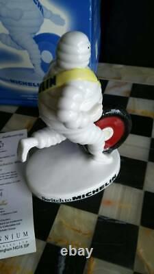 Michelin Bibendum Royal Doulton Ceramic figurine Limited to 2000 Very Rare! 2003