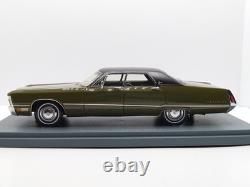 NEO 1/43 Chrysler Imperial Sedan 1971. Very Rare
