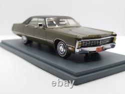 NEO 1/43 Chrysler Imperial Sedan 1971. Very Rare