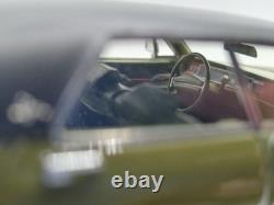 NEO 1/43 Chrysler Imperial Sedan 1971. Very Rare