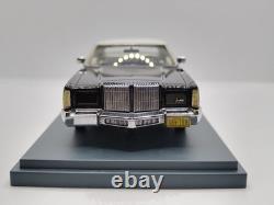 NEO 1/43 Chrysler Imperial Sedan 1975. Very Rare