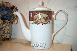 NEW Noritake ROYAL HUNT Coffee Pot (server) red dogs BRAND NEW & VERY RARE