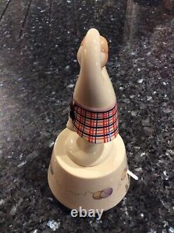 RARE! Royal Doulton Snowman HIGHLANDER MUSIC BOX DS18 In Very Good Condition