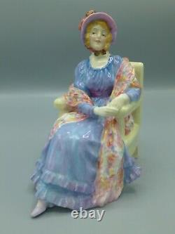 ROYAL DOULTON MARION HN1582 1933-1940 Very Rare and Highly Collectible