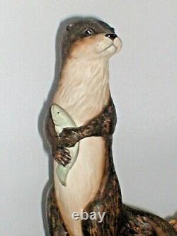 ROYAL DOULTON, OTTER, code DA7, Very Rare, Stunning, 1989, Mint Condition