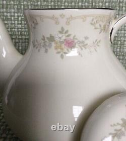 ROYAL DOULTON ROMANCE COLLECTION DIANA PATTERN TEAPOT WithLID MINT VERY RARE