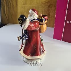 Rare Royal Albert 2009 Christmas Santa music box, with box Very Good Condition