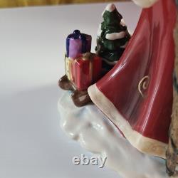 Rare Royal Albert 2009 Christmas Santa music box, with box Very Good Condition