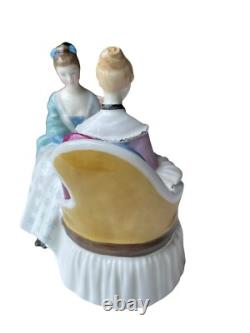 Rare Royal Doulton Heart-To-Heart Vintage Figurine HN2276 Very Pretty & Mint