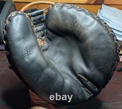 Rare Vintage Royal C349 Catchers Glove Mitt, Two Tone Color Very Good Condition