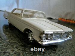 Rare vintage 1962 Imperial dealer promo promotional model car VERY NICE! READ