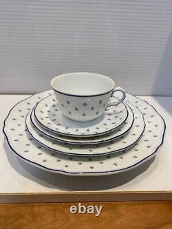 Richard Ginori Royal Blue 5 Piece Place Setting Brand New RARE very hard to find