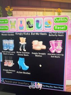 Roblox Royal High MY FULL INVENTORY! (EVERY OLD SET AND VERY RARE STUFF!)