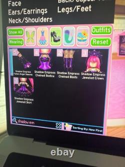 Roblox Royal High MY FULL INVENTORY! (EVERY OLD SET AND VERY RARE STUFF!)