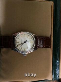 Rolex Oyster Royal 40's Vintage timepiece. Cal 710. Ref 4444.'Very Rare