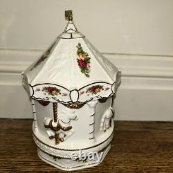 Royal Albert Old Country Roses Carousel Musical Sleeping Beauty Very RARE