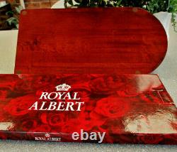 Royal Albert Old Country Roses Cheese Board Excellent Cond. VERY RARE