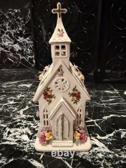Royal Albert Old Country Roses Electric Light Up Church VERY RARE! READ PLEASE