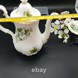 Royal Albert TRILLIUM Coffee Pot with Trivet Very RARE