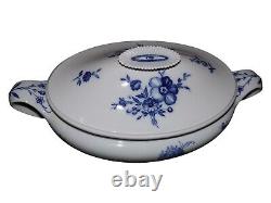 Royal Copenhagen Blue Flower large and very rare soup tureen from 1800-1810