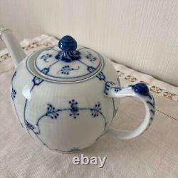 Royal Copenhagen Blue Fluted Plain Teapot 700ml Teaware Very Rare Japan
