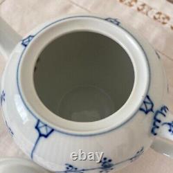 Royal Copenhagen Blue Fluted Plain Teapot 700ml Teaware Very Rare Japan