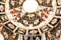 Royal Crown Derby Imari 8.5 In Plates with Scalloped Edge Very Rare 1926 Set of 8
