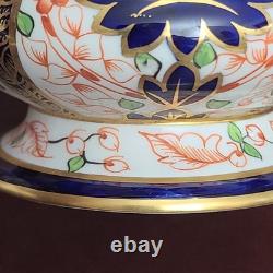 Royal Crown Derby Old Imari Bowl with Handle Cir 1911 Very Rare 6 1/2 In x 4 In