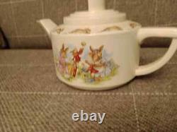 Royal Doulton Bunnykins TEA POT Barbara Vernon Playing Ball 1954-1958 VERY RARE