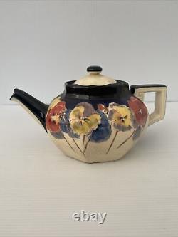 Royal Doulton D4049 Teapot Very Rare Excellent Condition Aus Postage