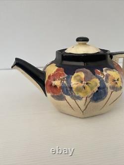 Royal Doulton D4049 Teapot Very Rare Excellent Condition Aus Postage