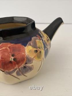 Royal Doulton D4049 Teapot Very Rare Excellent Condition Aus Postage