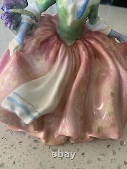 Royal Doulton Figurine Annabella HN1871 Very Rare And In Great Condition